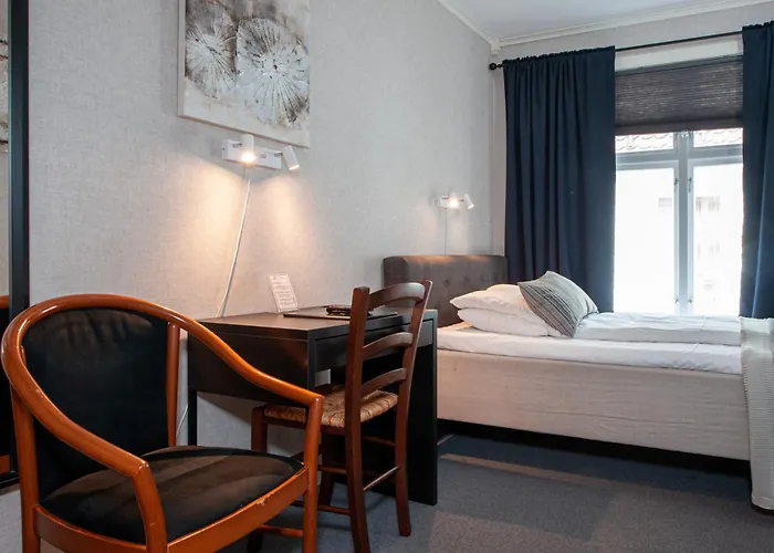 Kjobmandsgaarden Hotel *
