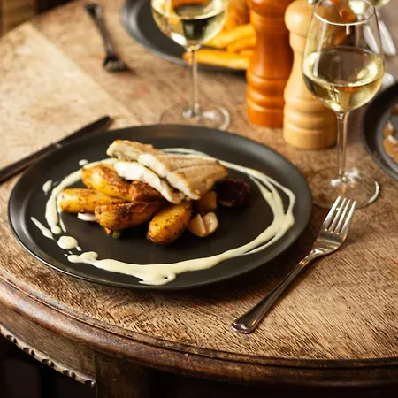 فندق Kjobmandsgaarden *